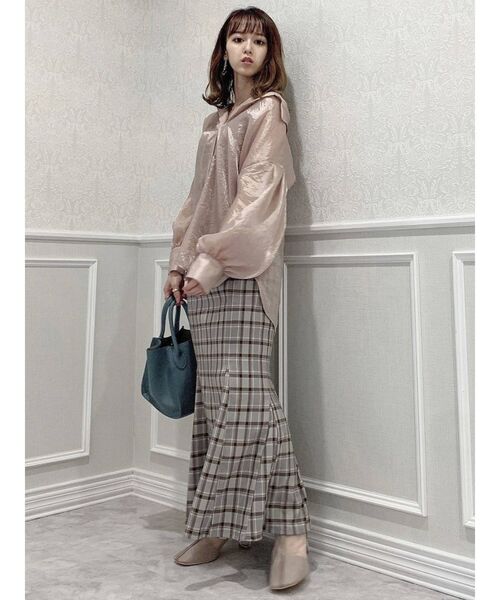 dazzlin（ダズリン）の「シャイニーパステルシャツ（シャツ/ブラウス・レディース・オフホワイト/ピンク・FREE）」の4枚目の写真