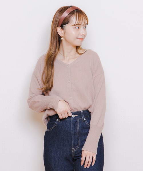 flower(フラワー)の「パーリーヘアバンド(カチューシャ・レディース・ブラウン/ダークブラウン・FREE)」の3枚目の写真