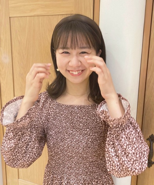 flower(フラワー)の「パーリーヘアバンド(カチューシャ・レディース・ブラウン/ダークブラウン・FREE)」の22枚目の写真