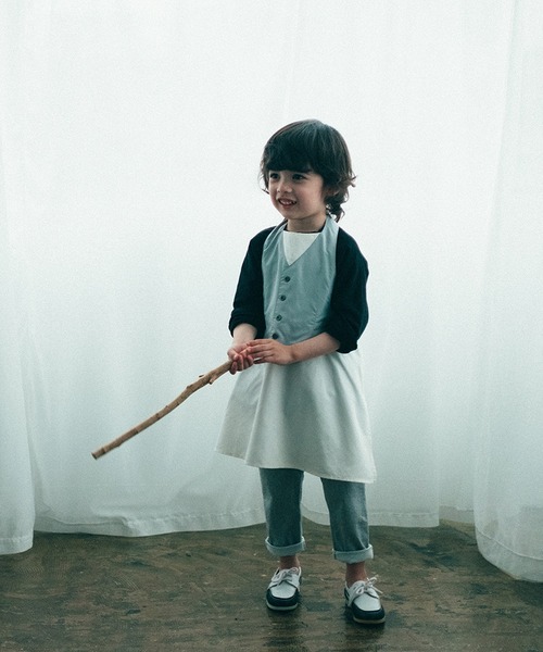 MARLMARL（マールマール）の「【MARLMARL】マールマール お食事エプロン KIDSサイズ『garcon/ギャルソン』（マグ/哺乳瓶/お食事グッズ・キッズ・その他1/その他2/その他3・M）」の6枚目の写真