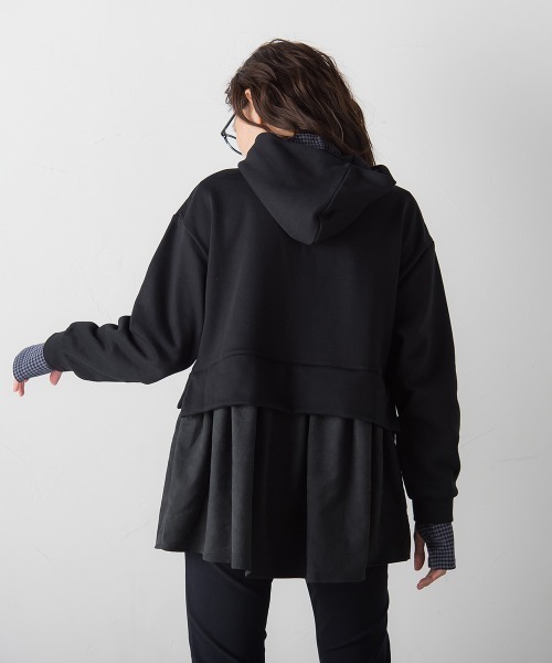 socolla（ソコラ）の「【socolla】裏起毛ティアードドッキングパーカー（パーカー・レディース・ブラック/グレー/レッド/グリーン・M）」の7枚目の写真