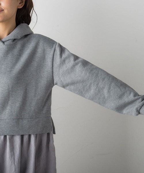 socolla（ソコラ）の「【socolla】裏起毛ティアードドッキングパーカー（パーカー・レディース・ブラック/グレー/レッド/グリーン・M）」の15枚目の写真