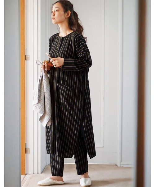 and myera（アンド マイラ）の「ａｎｄ　ｍｙｅｒａストライプのナイトウェア（ルームウェア/パジャマ・レディース・ブラック系その他・MEDIUM/LARGE/X-LARGE/SMALL）」の6枚目の写真