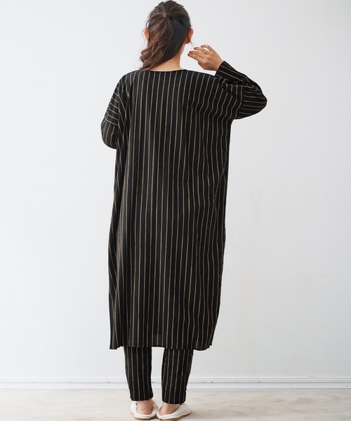 and myera（アンド マイラ）の「ａｎｄ　ｍｙｅｒａストライプのナイトウェア（ルームウェア/パジャマ・レディース・ブラック系その他・MEDIUM/LARGE/X-LARGE/SMALL）」の11枚目の写真