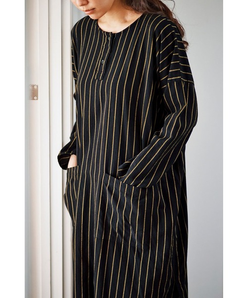and myera（アンド マイラ）の「ａｎｄ　ｍｙｅｒａストライプのナイトウェア（ルームウェア/パジャマ・レディース・ブラック系その他・MEDIUM/LARGE/X-LARGE/SMALL）」の14枚目の写真