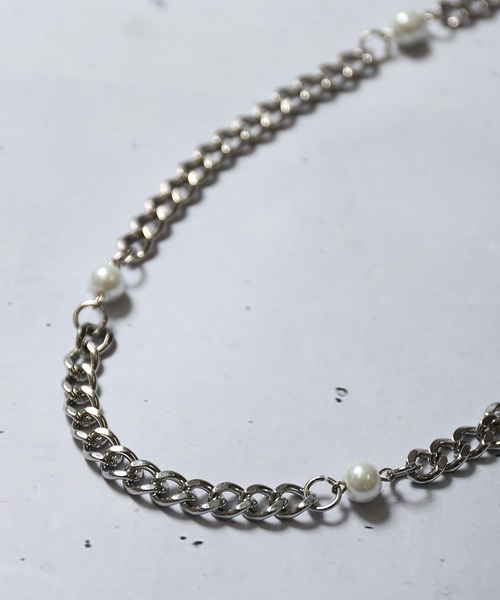 SPINNS（スピンズ）の「パール&チェーンネックレス（ネックレス・メンズ・シルバー・ONESIZE）」の2枚目の写真