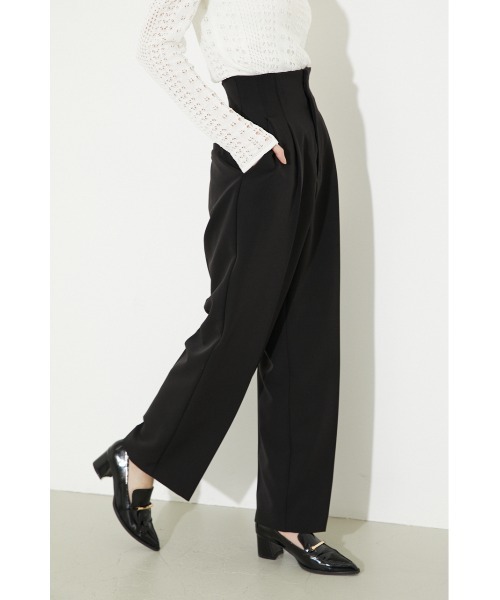rienda(リエンダ)の「センタープレスストレートパンツ(スラックス・レディース・ブラック/ベージュ/ピンク・SMALL/MEDIUM/X-SMALL)」の2枚目の写真