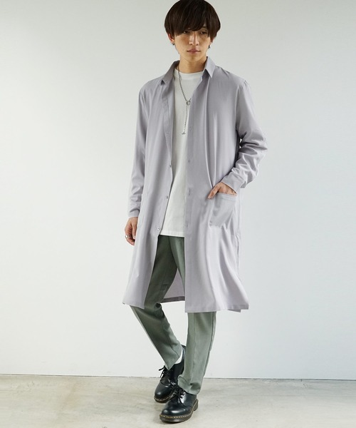 MinoriTY（マイノリティ）の「【MinoriTY】スーパーロングシャツ 長袖シャツ シャツコート 秋服 夏服（シャツ/ブラウス・メンズ・テラコッタ/ライトグレー/ネイビー/ブルー系その他/ベージュ/チャコール・L/M）」の10枚目の写真