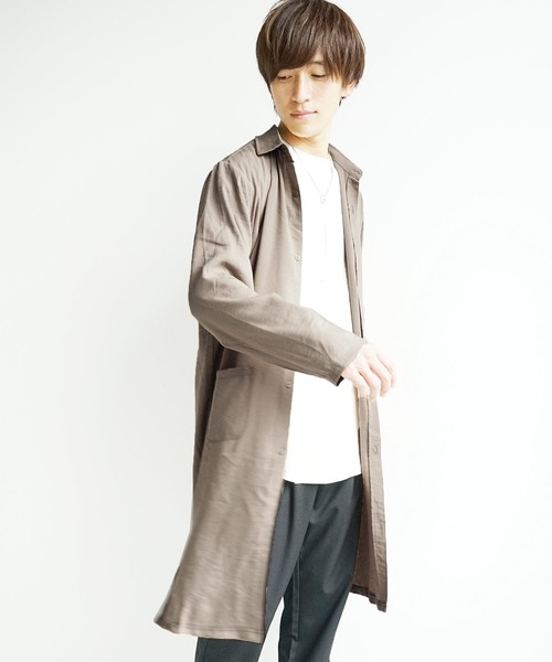 MinoriTY（マイノリティ）の「【MinoriTY】スーパーロングシャツ 長袖シャツ シャツコート 秋服 夏服（シャツ/ブラウス・メンズ・テラコッタ/ライトグレー/ネイビー/ブルー系その他/ベージュ/チャコール・L/M）」の21枚目の写真