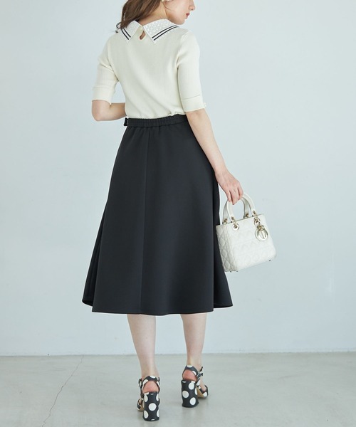 tocco closet（トッコ　クローゼット）の「ポケットパール付きダイバータックフレアスカート（スカート・レディース・ブラック/ベージュ/ネイビー・M）」の14枚目の写真