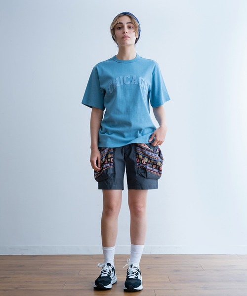 Universal Style Wear(ユニバーサルスタイルウェア)の「Universal Style Wear フェルト カレッジ Tシャツ(Tシャツ/カットソー・メンズ・ネイビー/ブラック/オフホワイト/ブルーグレー・X-LARGE/LARGE/MEDIUM)」の6枚目の写真