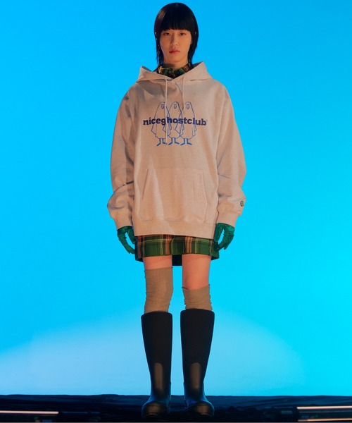 ISTKUNST（イストクンスト）の「【nice ghost club】3GHOST LOGO HOODIE / ナイスゴーストクラブ ３ゴースト ロゴ フーディー（パーカー・メンズ・ライトグレー/ブラック/パープル・MEDIUM/LARGE）」の20枚目の写真