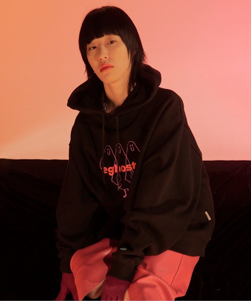 ISTKUNST（イストクンスト）の「【nice ghost club】3GHOST LOGO HOODIE / ナイスゴーストクラブ ３ゴースト ロゴ フーディー（パーカー・メンズ・ライトグレー/ブラック/パープル・MEDIUM/LARGE）」の4枚目の写真