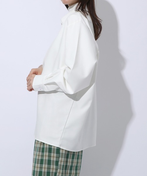 MAISON BREEZE（メゾンブリーズ）の「一枚でモード感漂う【MAISON BREEZE】コンテンポラリーモードシャツ SCCH83（シャツ/ブラウス・レディース・ホワイト/ブラック・4/3）」の22枚目の写真
