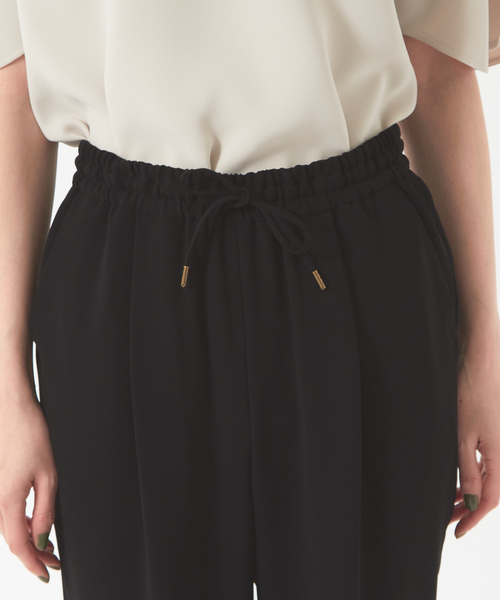 qualite（カリテ）の「【セットアップ対応】ダブルクロスドロストパンツ（その他パンツ・レディース・ブラック/グレイッシュベージュ・40/38/36/34）」の20枚目の写真