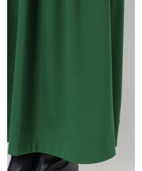 ELENDEEK（エレンディーク）の「モードジャジーフィット＆フレアワンピース（ワンピース・レディース・ブラック/グリーン/グレー・01/02）」の21枚目の写真