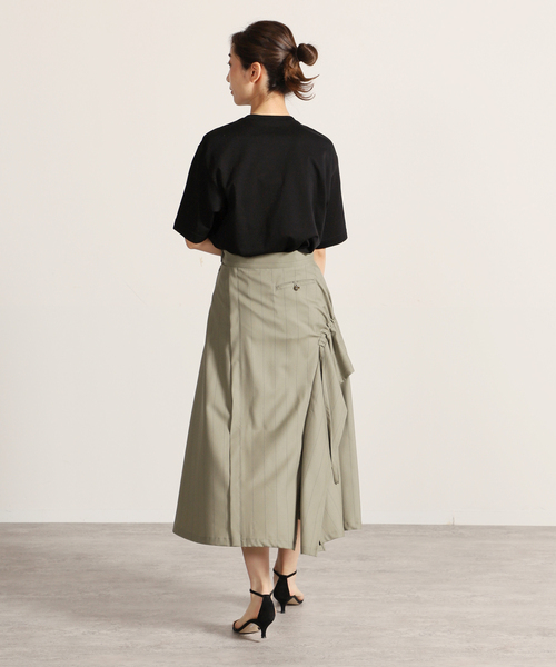 VERMEIL par iena（ヴェルメイユパーイエナ）の「【UJOH/ウジョー】Tape Gatherd スカート（スカート・レディース・グリーン・SMALL/MEDIUM）」の6枚目の写真