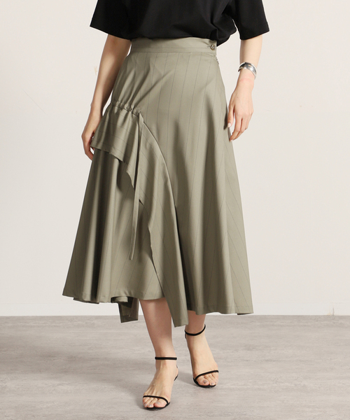 VERMEIL par iena（ヴェルメイユパーイエナ）の「【UJOH/ウジョー】Tape Gatherd スカート（スカート・レディース・グリーン・SMALL/MEDIUM）」の7枚目の写真