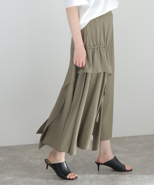VERMEIL par iena（ヴェルメイユパーイエナ）の「【UJOH/ウジョー】Tape Gatherd スカート（スカート・レディース・グリーン・SMALL/MEDIUM）」の11枚目の写真