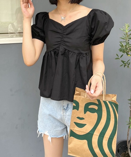 Twinkle;pm(トゥインクルピーエム)の「シャーリングギャザーTOPS(シャツ/ブラウス・レディース・ブラック/ベージュ/ピンク/イエロー・FREE)」の7枚目の写真