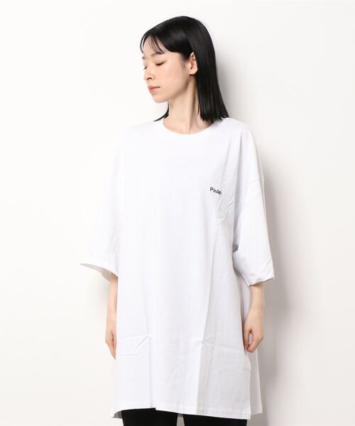 Pledge(プレッジ)の「★pledge★ビッグシルエット バックプリントTシャツ(Tシャツ/カットソー・レディース・ホワイト系その他/ブラック系その他/ホワイト系その他2/ホワイト系その他6/ホワイト系その他4・MEDIUM/LARGE)」の3枚目の写真