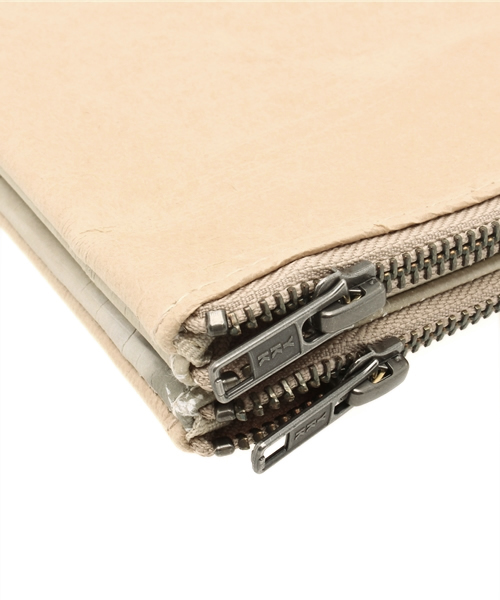 And A（アンドエー）の「転写クラッチ (MATATABI)（クラッチバッグ・メンズ・ベージュ・FREE）」の5枚目の写真