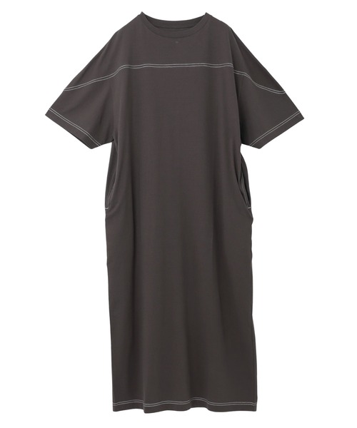 andme(アンドミー)の「配色ステッチオーバーサイズ半袖Tシャツワンピース(ワンピース・レディース・チャコールグレー/ブラック/パープル/ネイビー/グリーン/グレイッシュベージュ/ブラウン/カーキ/ブルー・M/L)」の18枚目の写真