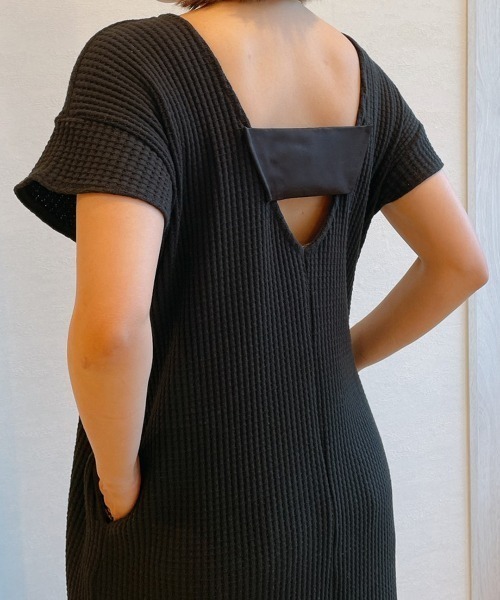 Vicente（ヴィセンテ）の「Comfy waffle maxi（ワンピース・レディース・ブラック/ベージュ/イエロー・FREE）」の16枚目の写真