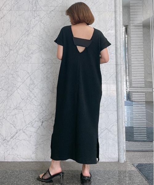 Vicente（ヴィセンテ）の「Comfy waffle maxi（ワンピース・レディース・ブラック/ベージュ/イエロー・FREE）」の18枚目の写真