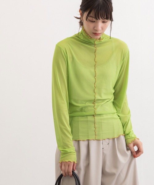 POU DOU DOU(プードゥドゥ)の「シアータートルトップス(Tシャツ/カットソー・レディース・ブルー/アイボリー/グリーン/オレンジ/ブラック・3)」の6枚目の写真