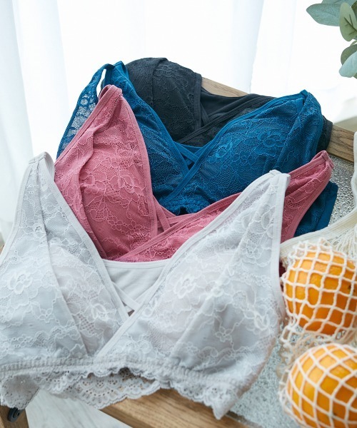 izumi BODY LABO（イズミボディラボ）の「ナイトブラ（ナイトブラ・レディース・ライトグレー/ブラック/ネイビー/ローズ・L/LL/S/M）」の9枚目の写真