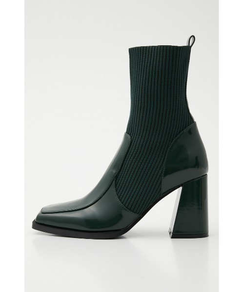 rienda（リエンダ）の「ソックスローファーショートブーツ（ブーツ・レディース・ブラック/ベージュ/ダークグリーン・SMALL/MEDIUM/LARGE）」の2枚目の写真