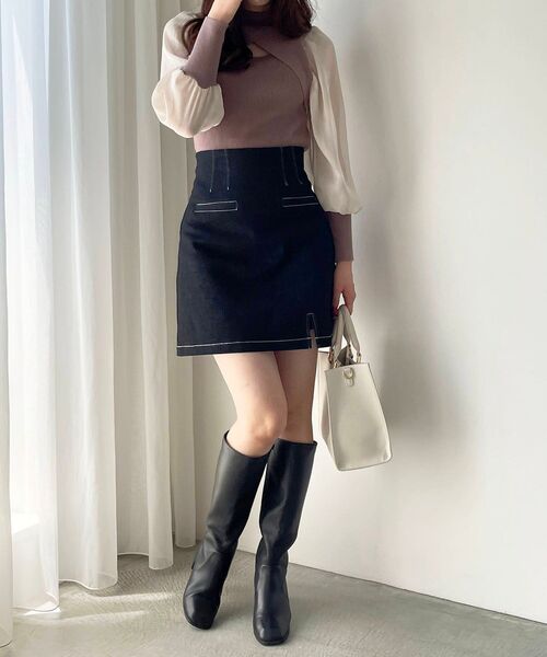 MAJESTIC LEGON（マジェスティックレゴン）の「デコルテオープンレディニット（ニット/セーター・レディース・アイボリー/ベージュ/ブラック・MEDIUM）」の4枚目の写真