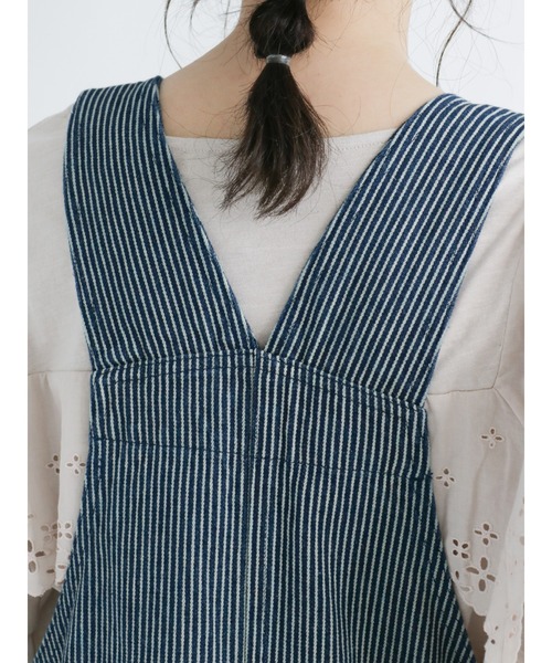 Samansa Mos2(サマンサ モスモス)の「【ETHICAL CRAFTS】オーガニックコットン混ジャンスカ(ジャンパースカート・レディース・ネイビー/ブルー・フリ-)」の14枚目の写真