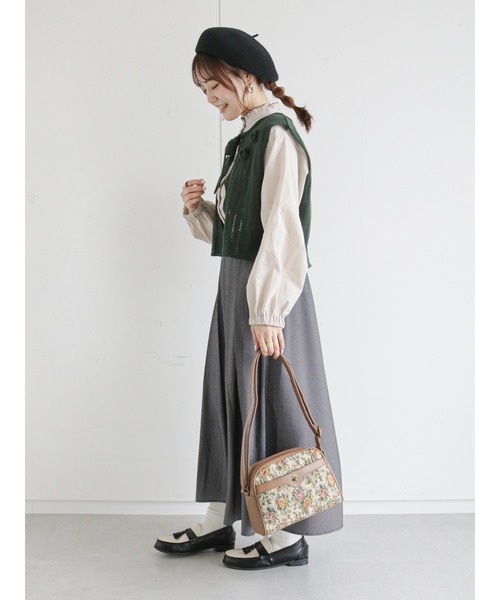 ehka sopo（エヘカソポ）の「配色フリル衿ブラウス（シャツ/ブラウス・レディース・ベージュ/オフホワイト/キナリ・ﾌﾘ-）」の5枚目の写真