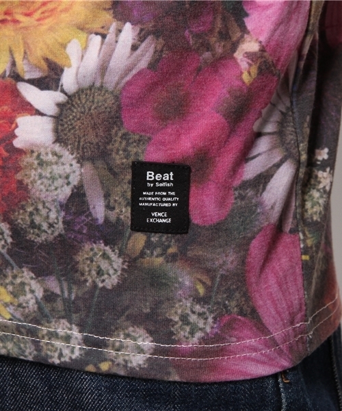 VENCEEXCHANGE（ヴァンスエクスチェンジ）の「R 花柄グラデーションTシャツ         （Tシャツ/カットソー・メンズ・オフホワイト・SMALL/LARGE/MEDIUM）」の8枚目の写真