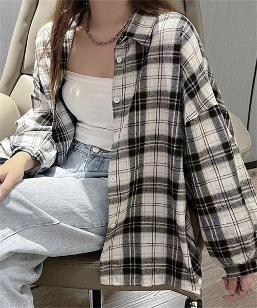 FREE STYLISTS(フリー スタイリスト)の「オーバーサイズ チェック微起毛素材 長袖シャツ(シャツ/ブラウス・レディース・ブラウン/ピンク/イエロー/グレー/ブルー/オリーブ/ブラック/ピンク系その他/グリーン/オレンジ/キャメル/イエロー系その他/ブラック×ピンク/グレー系その他・FREE)」の20枚目の写真