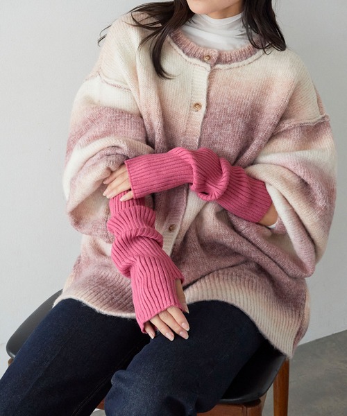 Chaco closet(チャコ クローゼット)の「リブニットアームウォーマー(アームカバー・レディース・ピンク/グリーン/ブラック/アイボリー/グレー/ブルー/ブラック系その他・FREE)」の17枚目の写真
