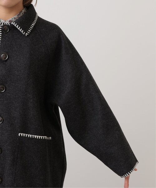 DOUBLE NAME(ダブルネーム)の「ブランケットステッチステンカラーコート(その他アウター・レディース・チャコールグレー/グレイッシュベージュ/テラコッタ・FREE)」の13枚目の写真