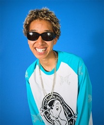 【GALFY/ガルフィー】ピカピカ注射器ラグランロングスリーブ Tシャツ