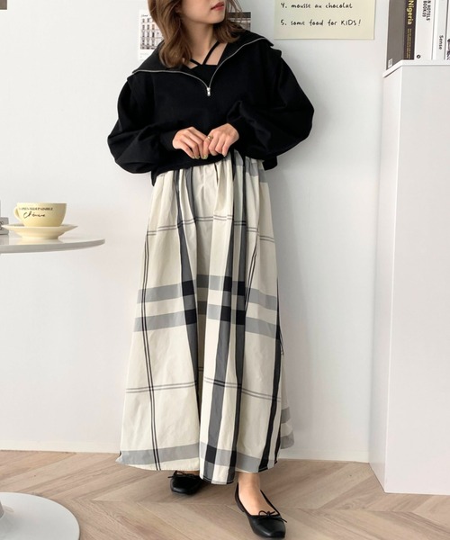 moment+（モーメントプラス）の「ショルダータックハーフジッププルオーバー＆ホルターネックドッキングワンピース（ワンピース・レディース・ブラック系その他/グレイッシュベージュ/ブラック/杢グレー・M）」の5枚目の写真