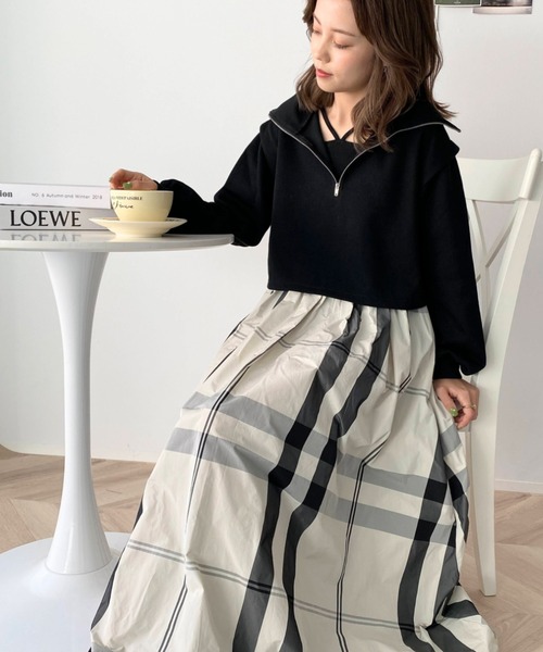 moment+（モーメントプラス）の「ショルダータックハーフジッププルオーバー＆ホルターネックドッキングワンピース（ワンピース・レディース・ブラック系その他/グレイッシュベージュ/ブラック/杢グレー・M）」の18枚目の写真