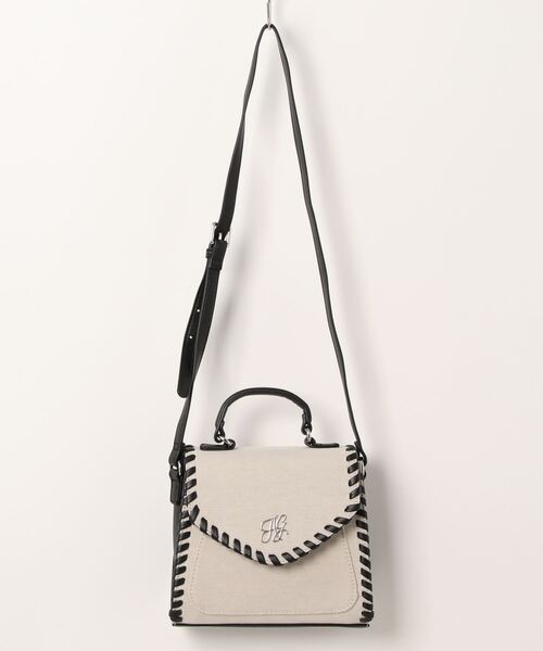 ANDGEEBEE（アンジービー）の「コードショルダーバッグ（ショルダーバッグ・レディース・ベージュ・MEDIUM）」の13枚目の写真