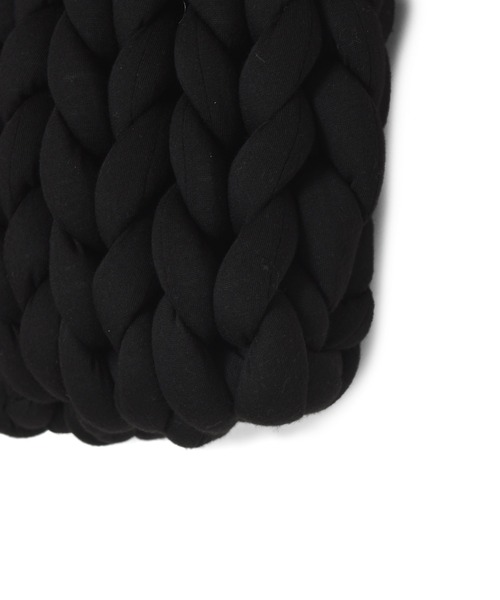 w closet（ダブルクローゼット）の「チャンキーニットバッグ（ハンドバッグ・レディース・ブラック/オフホワイト/ラベンダー・FREE）」の9枚目の写真