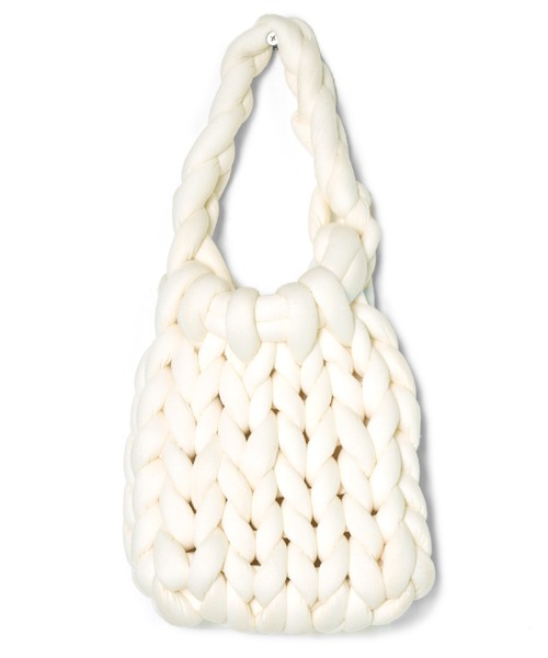 w closet（ダブルクローゼット）の「チャンキーニットバッグ