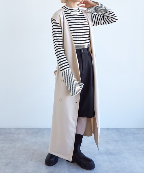 w closet(ダブルクローゼット)の「【SETアイテム】トレンチジャケット&ロングジレ(トレンチコート・レディース・ライトベージュ/キナリ・FREE)」の12枚目の写真