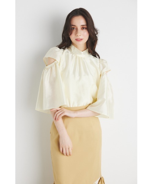 rienda(リエンダ)の「スラッシュアームブラウス 春服(シャツ/ブラウス・レディース・ブルー系その他3/ブラック系その他/ライトイエロー/グレー・FREE)」の4枚目の写真