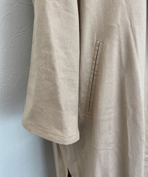 Doux archives(ドゥアルシーヴ)の「麻混BIGカラー袖折り返しコート(トレンチコート・レディース・ベージュ/アイボリー・FREE)」の20枚目の写真