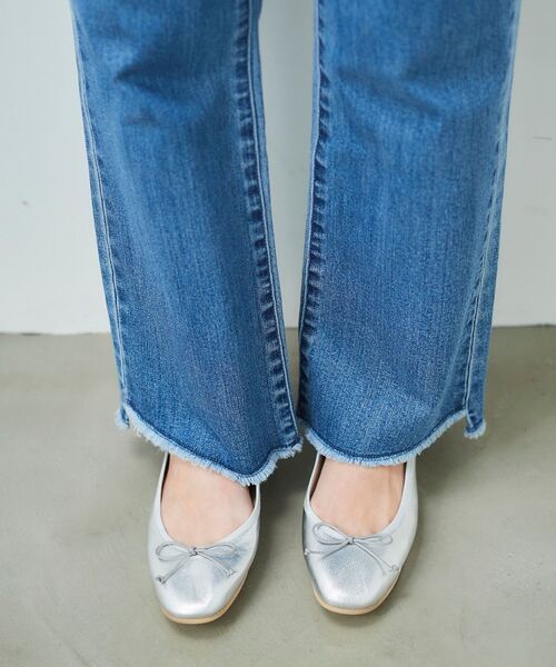 le.coeur blanc（ルクールブラン）の「le.coeurblanc バレエシューズ（バレエシューズ・レディース・ブラック/ベージュ/シルバー・38/36）」の3枚目の写真