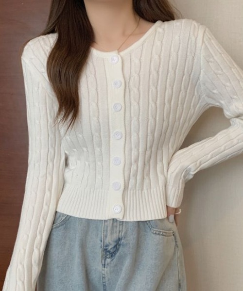 a lot of love（ア ロット オブ ラブ）の「ショート丈ケーブル編みカーディガン（カーディガン/ボレロ・レディース・ホワイト/ブラック/ラベンダー/グリーン/ブルー・FREE）」の10枚目の写真